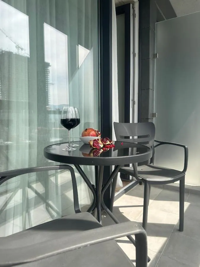 Dream Apartments Batumi 0*,